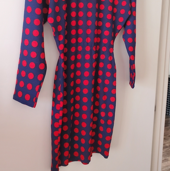 Polka dot Zara dress (size Medium). - Picture 3 of 4